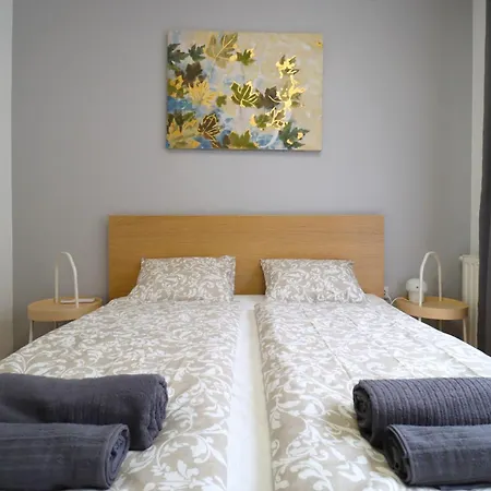 Kazinczy 2bdr With Ac, Smart Tv * Budapeszt