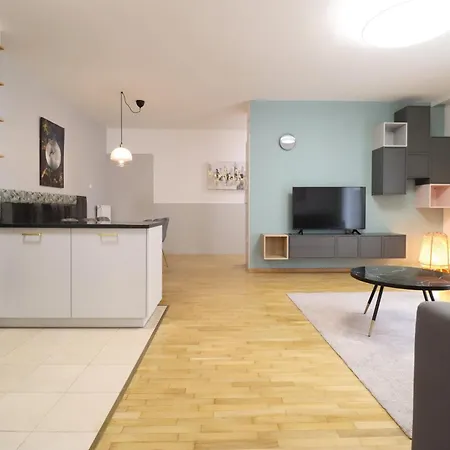 Apartament Kazinczy 2bdr With Ac, Smart Tv
