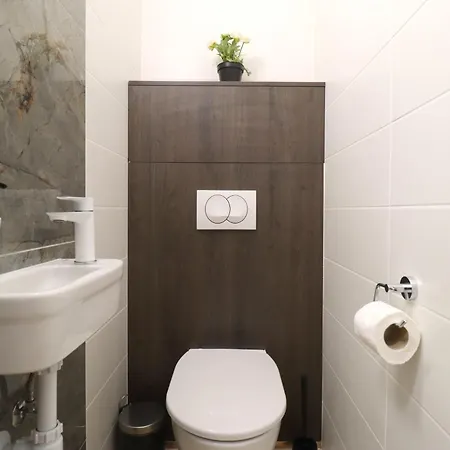 Lägenhet Kazinczy 2bdr With Ac, Smart Tv *